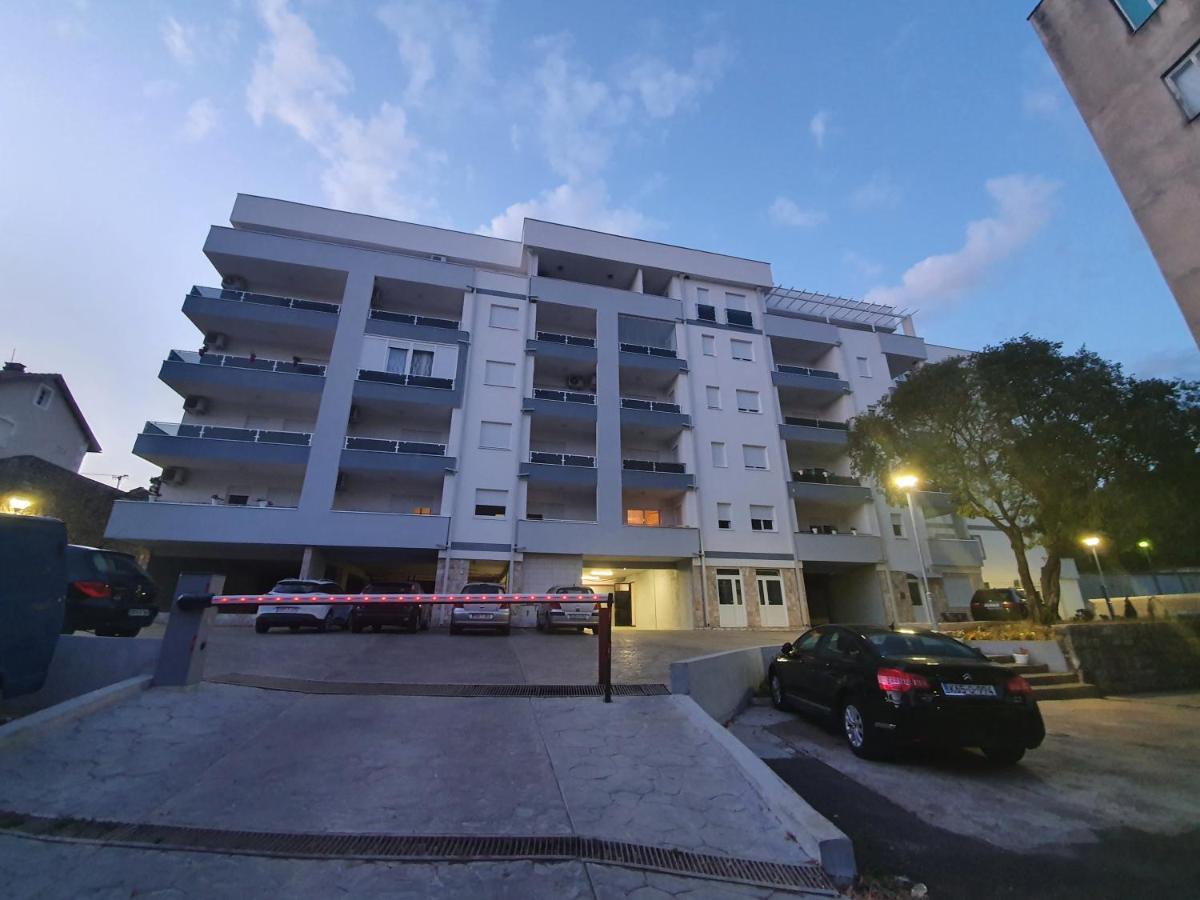 Prestige Διαμέρισμα Τρέμπινιε Εξωτερικό φωτογραφία